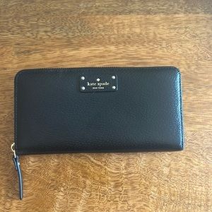 Black Kate Spade Wallet